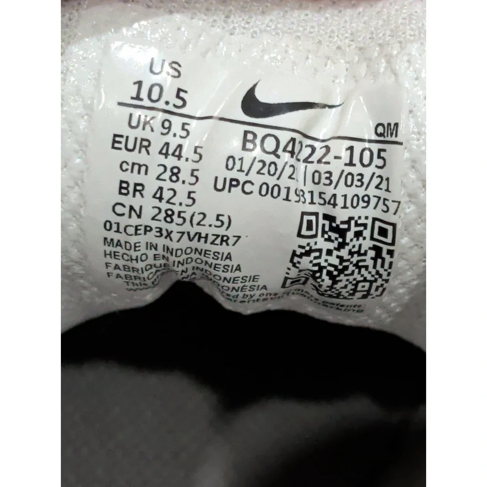 Nike court royale